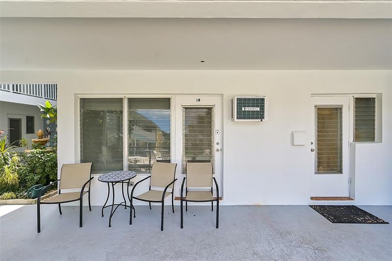 Image 21 of 64 For 1110 Riverside Dr  14