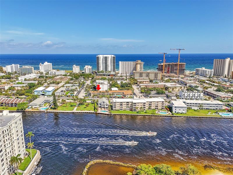 Image 49 of 64 For 1110 Riverside Dr  14