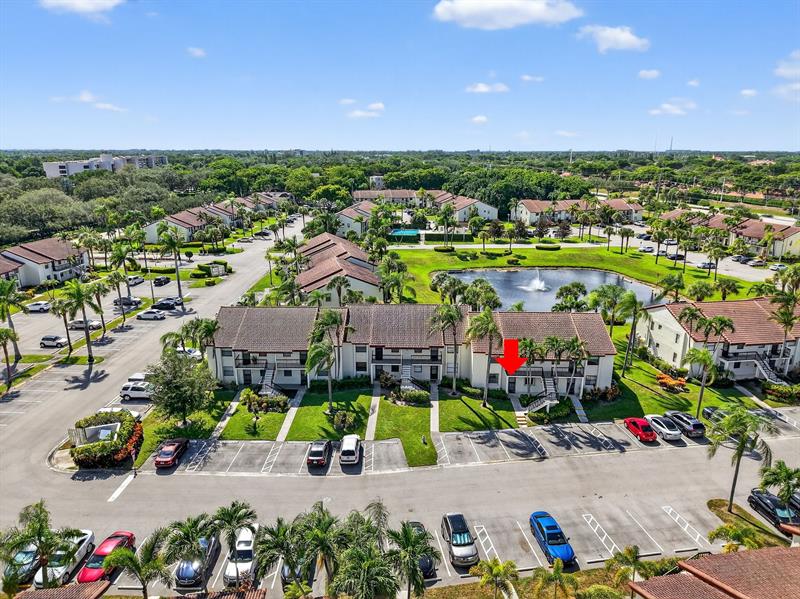 Image 35 of 44 For 22053 Palms Way  105
