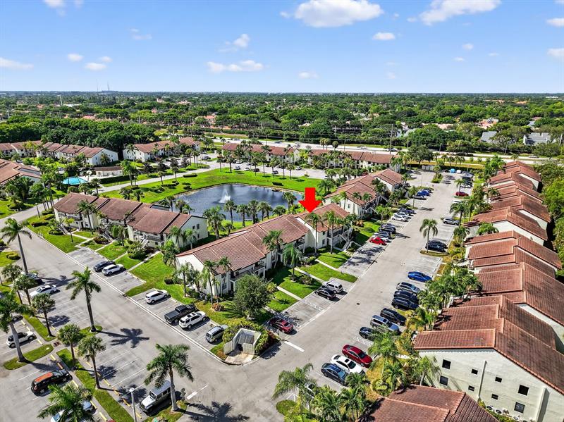 Image 37 of 44 For 22053 Palms Way  105