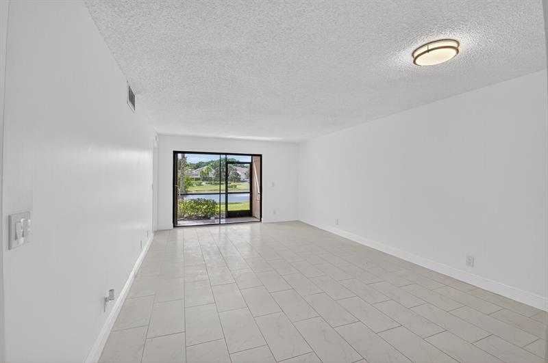 Image 6 of 44 For 22053 Palms Way  105