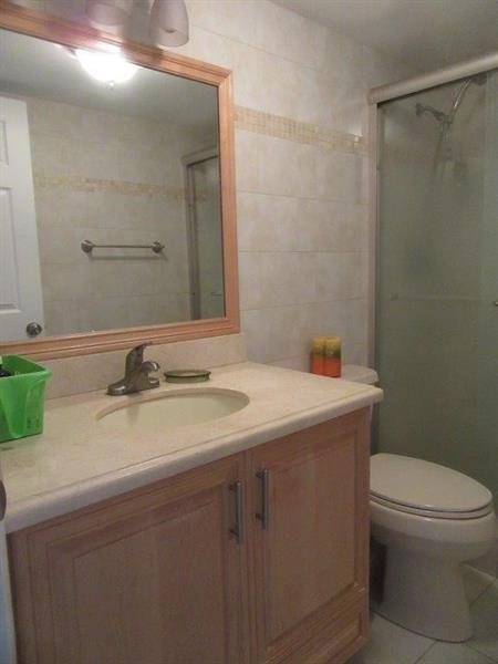 Image 19 of 24 For 10777 Sample Rd  418