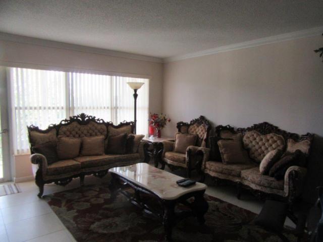 Image 8 of 24 For 10777 Sample Rd  418