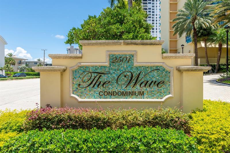 Image 3 of 66 For 2501 Ocean Dr  1428