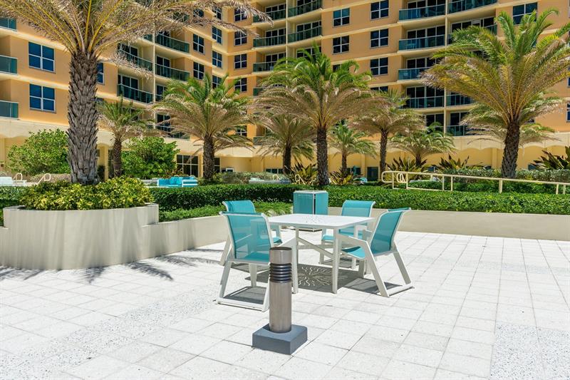 Image 39 of 66 For 2501 Ocean Dr  1428