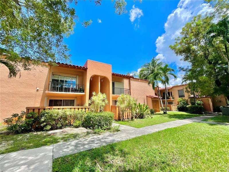 Details for 7120 Fairway Dr  L3, Miami Lakes, FL 33014