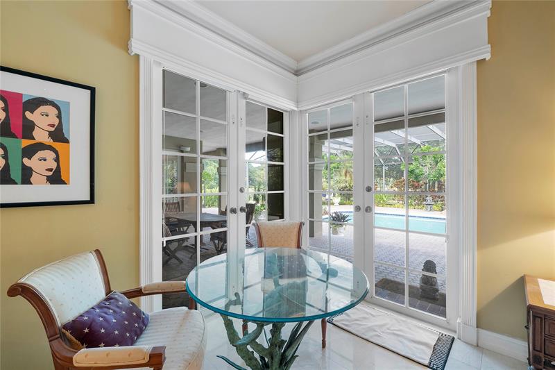 Image 28 of 56 For 21798 Cartagena Dr
