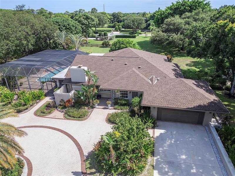 Image 3 of 56 For 21798 Cartagena Dr