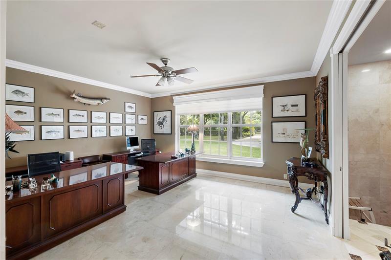 Image 37 of 56 For 21798 Cartagena Dr