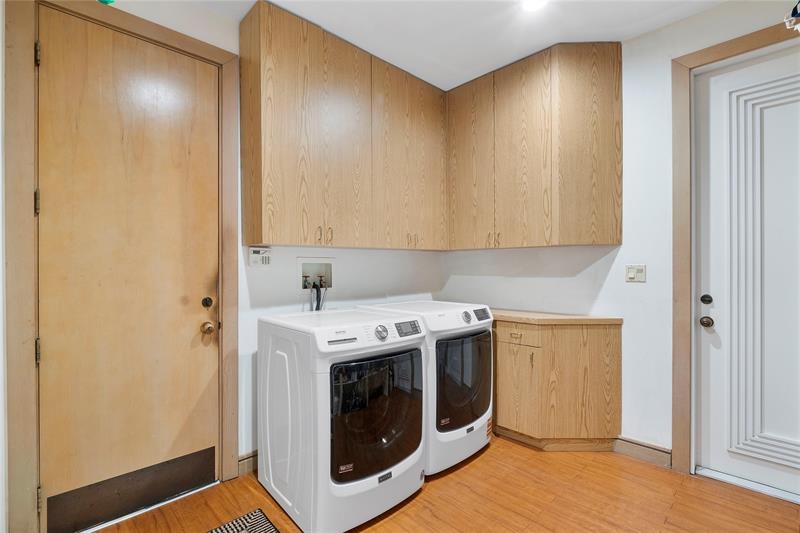 Image 45 of 56 For 21798 Cartagena Dr