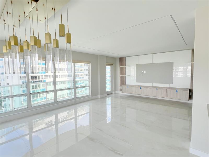 Image 13 of 33 For 3410 Galt Ocean Dr  1009n