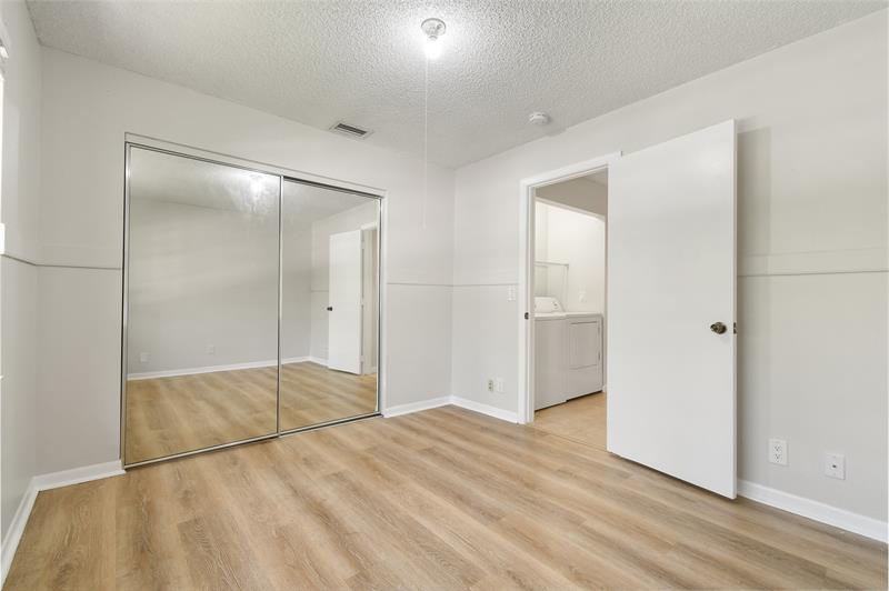 Image 28 of 38 For 410 Cypress Drive  11