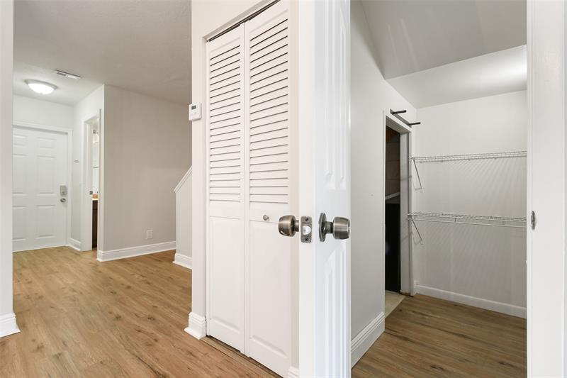 Image 31 of 38 For 410 Cypress Drive  11