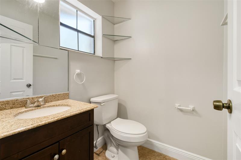 Image 7 of 38 For 410 Cypress Drive  11