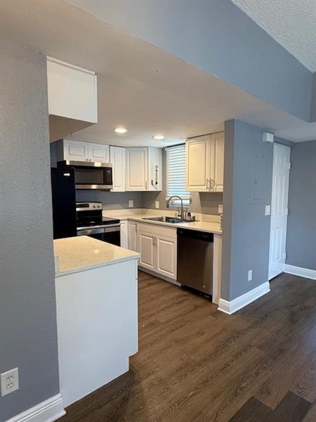 Image 5 of 12 For 1635 Green Acres Cir  Dd202