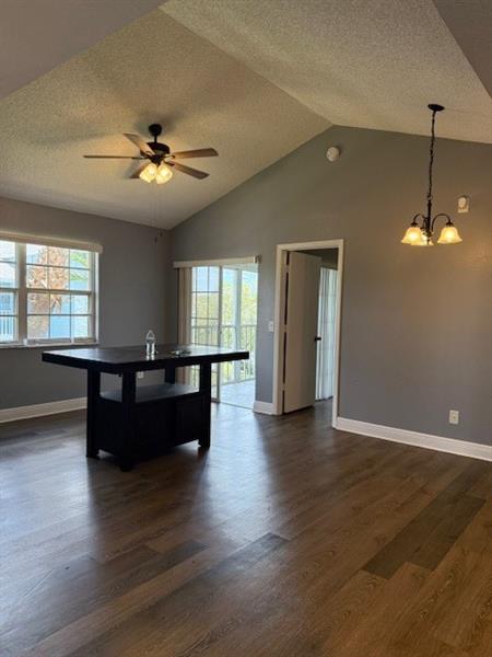 Image 6 of 12 For 1635 Green Acres Cir  Dd202