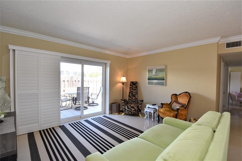 Details for 3030 5th Ter  4, Wilton Manors, FL 33334