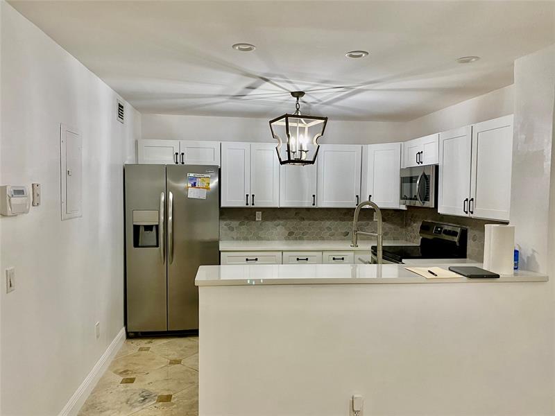 Image 6 of 24 For 5357 Buckhead Cir  1030