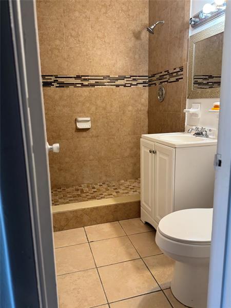 Image 7 of 7 For 3033 Nw 43th Ave  104