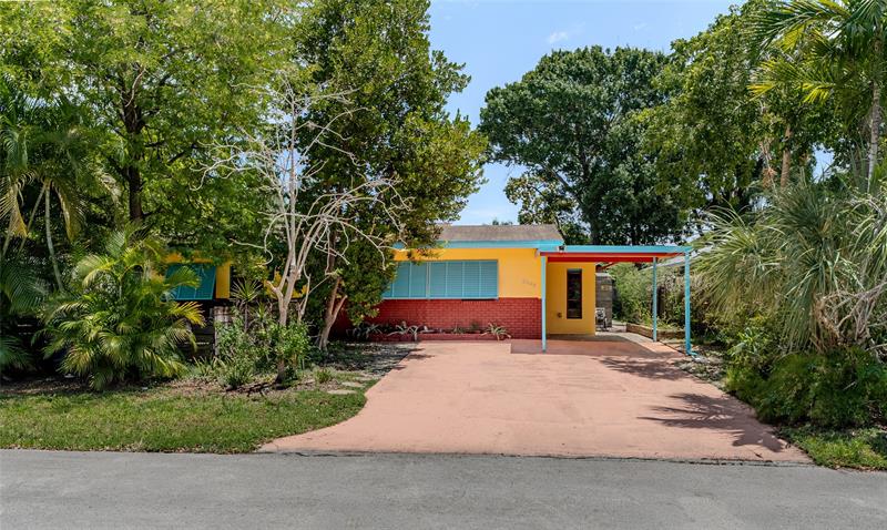 Image 3 of 25 For 2048 28th Terrace