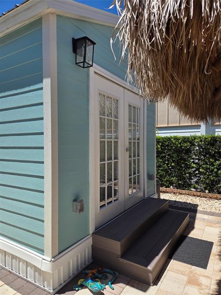 Image 6 of 43 For 617 34th Cove