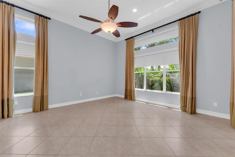 Image 36 of 51 For 7159 Corning Cir