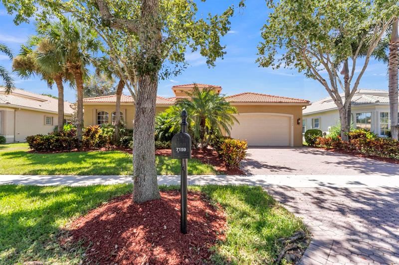 Image 5 of 51 For 7159 Corning Cir