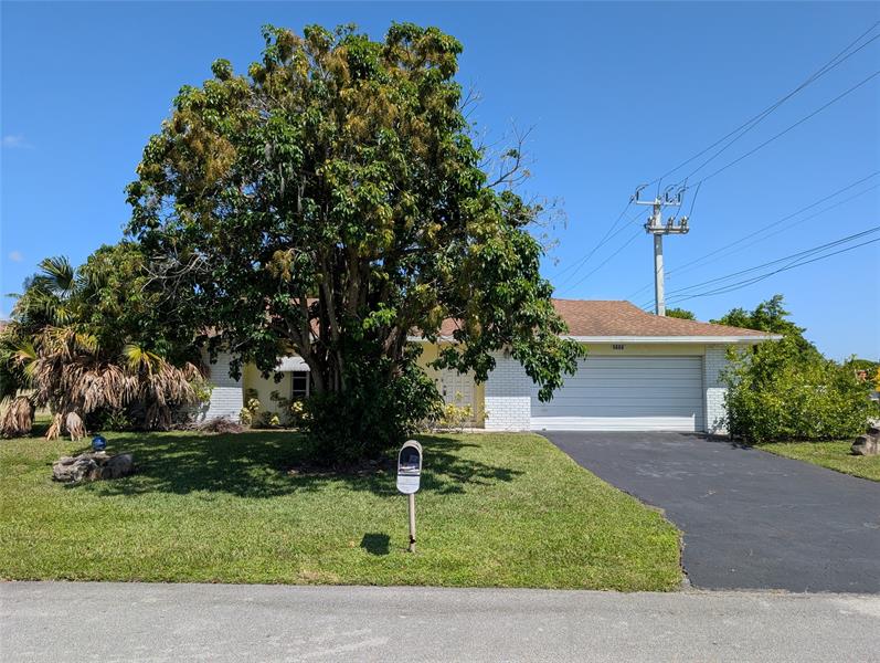 Details for 6606 95th Ave, Tamarac, FL 33321