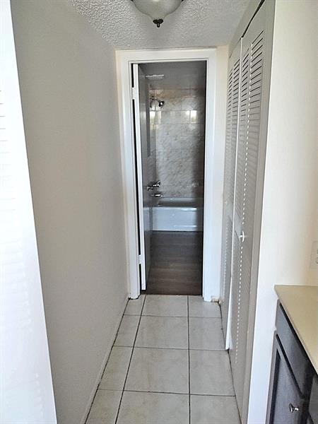 Image 13 of 32 For 2017 46th Ave  409a