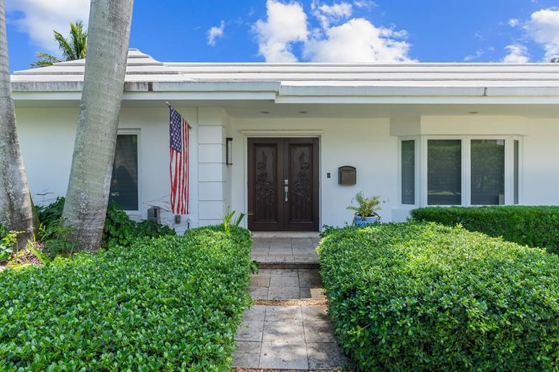 Image 3 of 53 For 2848 35th Ct
