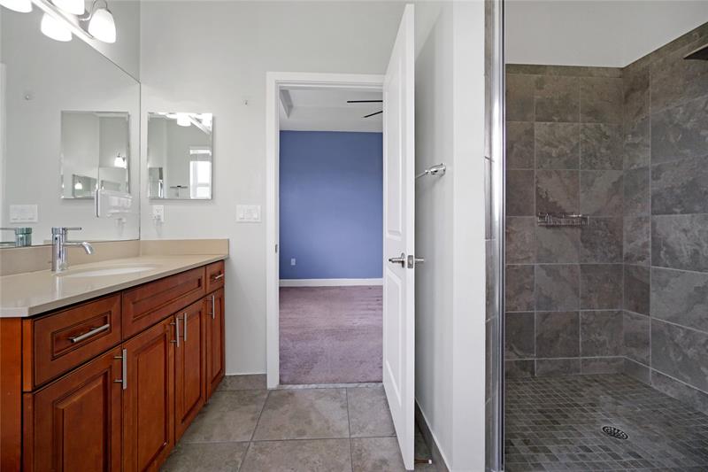 Image 17 of 33 For 4736 48th Ter
