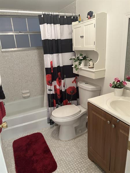 Image 15 of 20 For 4211 41st St  207