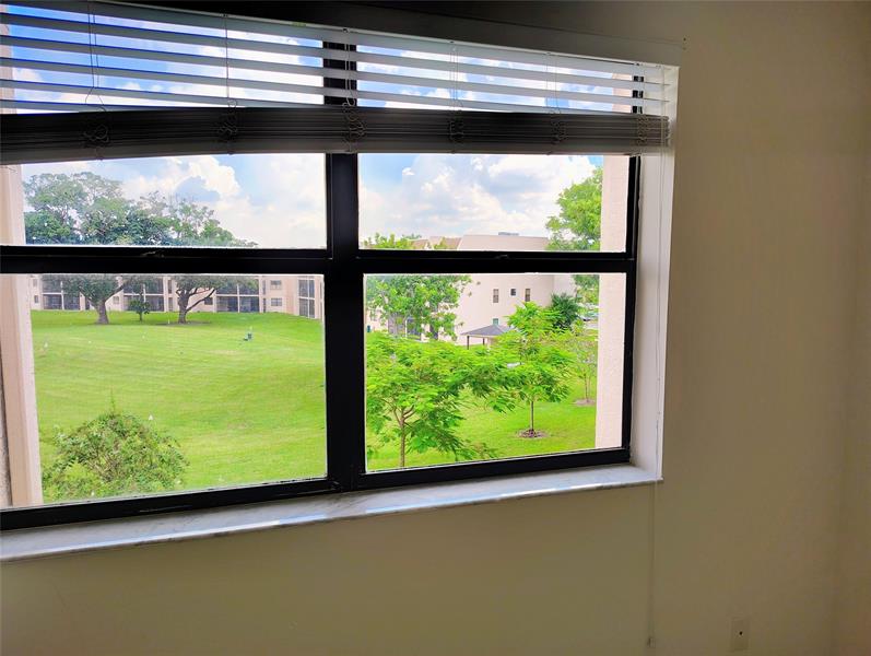 Image 17 of 33 For 2793 104th Ave  305