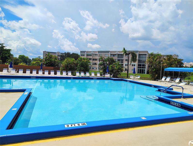 Image 24 of 33 For 2793 104th Ave  305