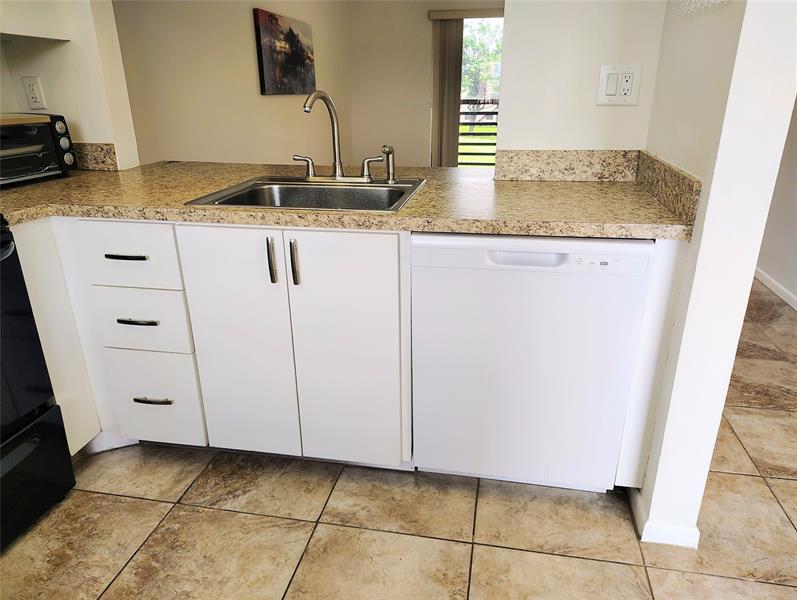 Image 6 of 33 For 2793 104th Ave  305