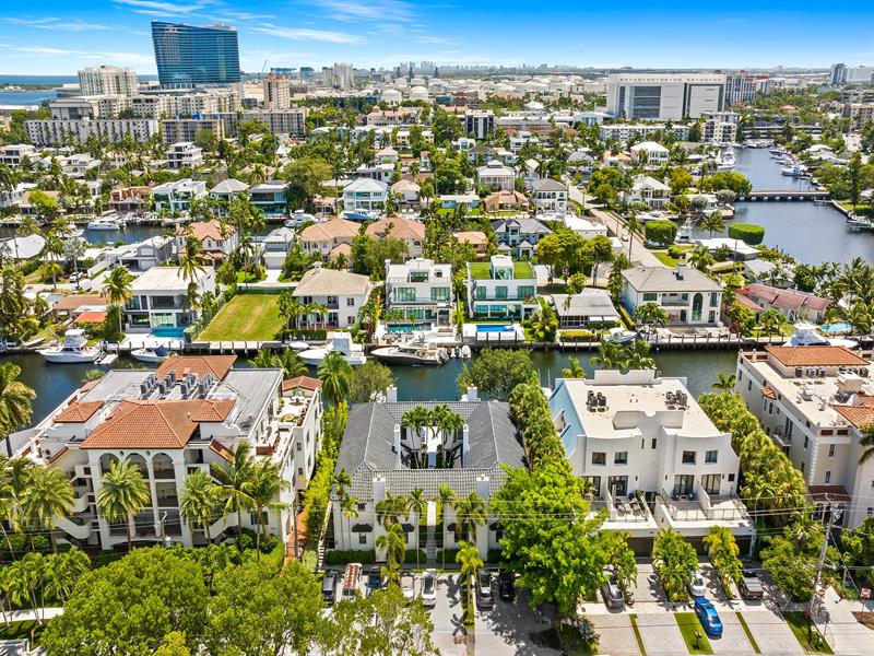 Details for 1524 12th St  6, Fort Lauderdale, FL 33316