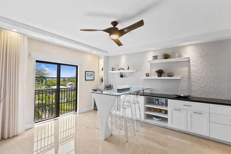 Image 10 of 42 For 2509 Ocean Blvd  675
