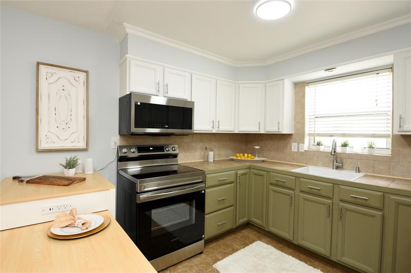 Image 4 of 12 For 1010 15th St  112
