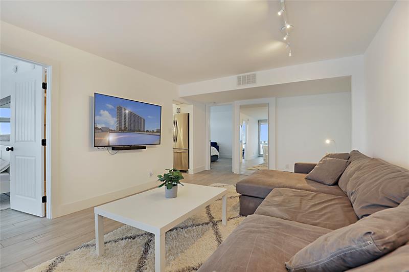 Image 8 of 36 For 525 Ocean Blvd  1125