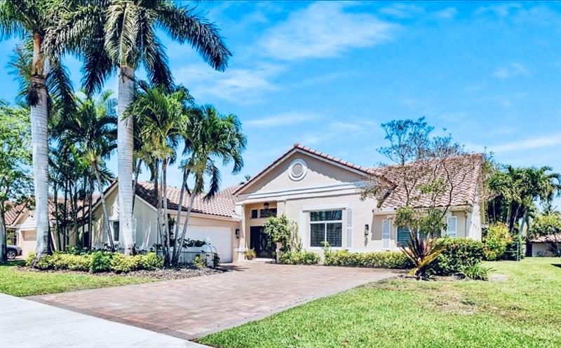 Details for 3140 Maple Ln, Davie, FL 33328