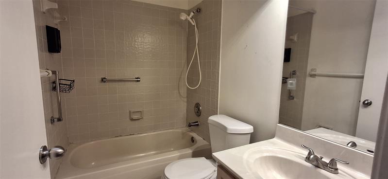 Image 24 of 31 For 11696 19th Dr  11696