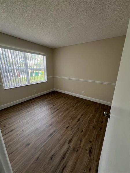 Image 10 of 17 For 7630 Westwood Dr  302