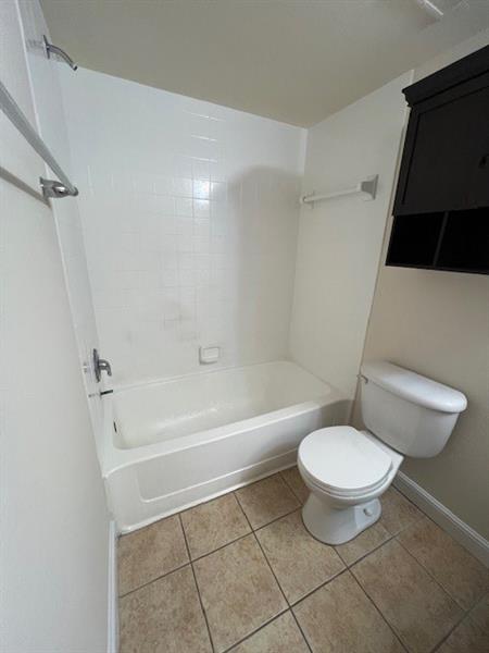 Image 15 of 17 For 7630 Westwood Dr  302