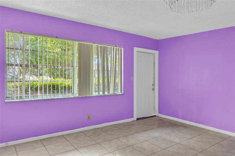 Image 7 of 14 For 207 32nd Ct  106