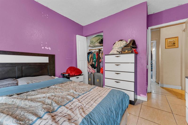 Image 23 of 49 For 1491 5th Ter