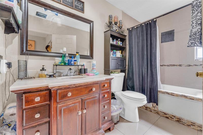 Image 25 of 49 For 1491 5th Ter