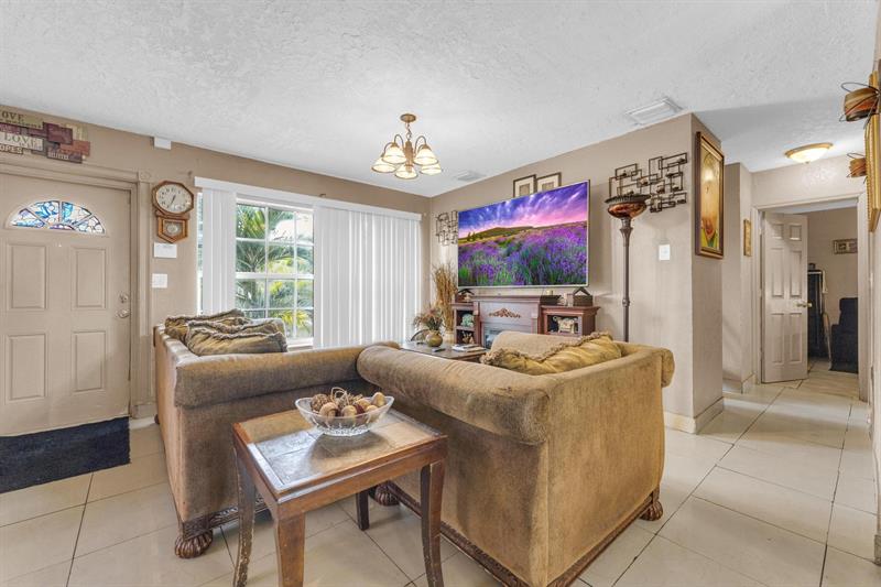 Image 29 of 49 For 1491 5th Ter