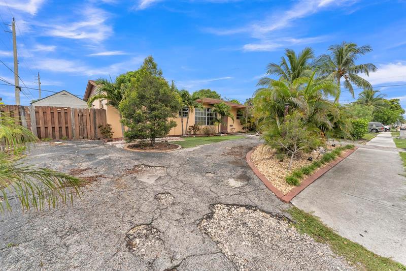 Image 42 of 49 For 1491 5th Ter