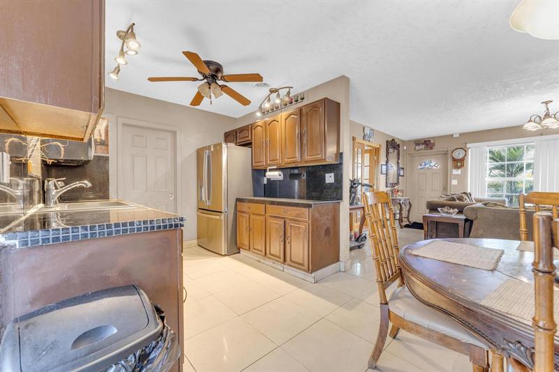 Image 5 of 49 For 1491 5th Ter