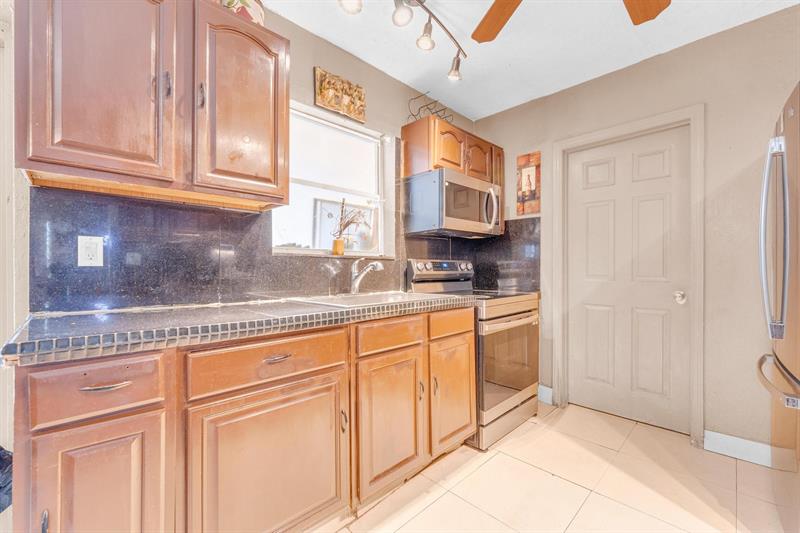 Image 7 of 49 For 1491 5th Ter